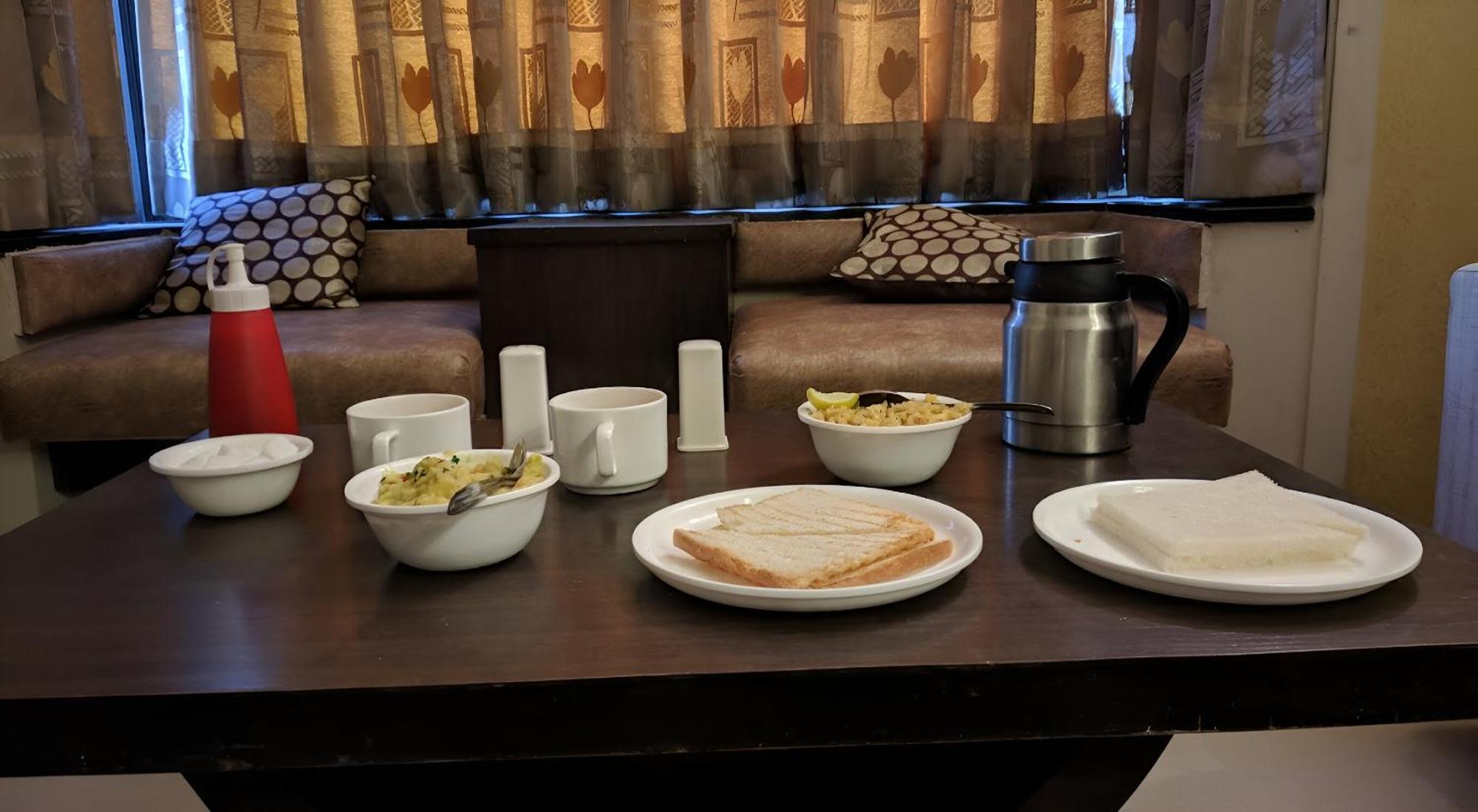New Hotel Europa Inn Райкот Екстериор снимка